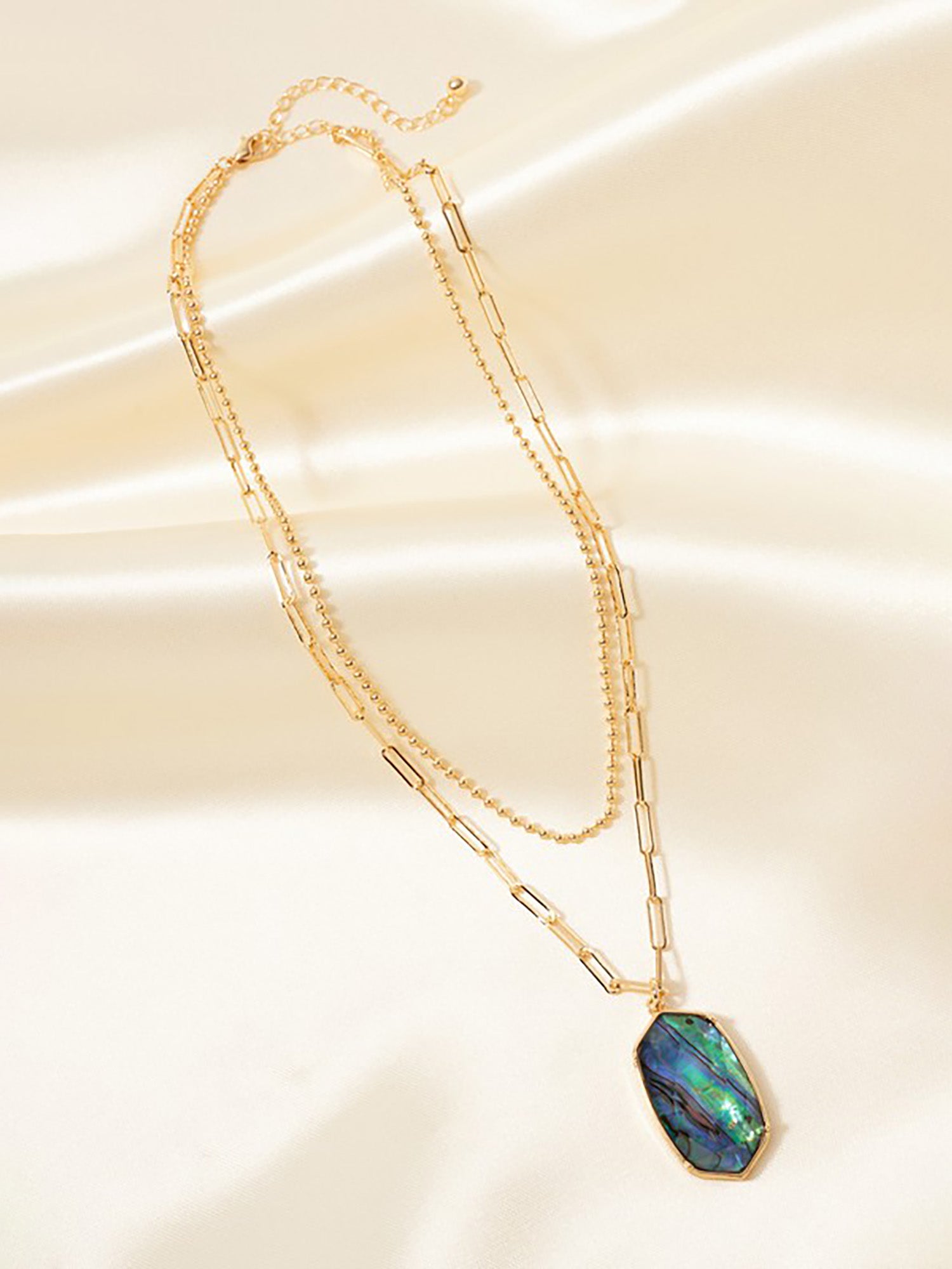 Enchanted Hexagon Necklace - Accessory