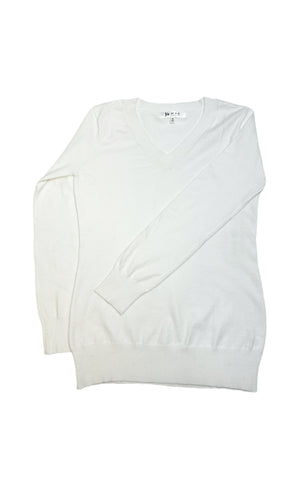 Ye Mak V-Neck Pull Over Sweater