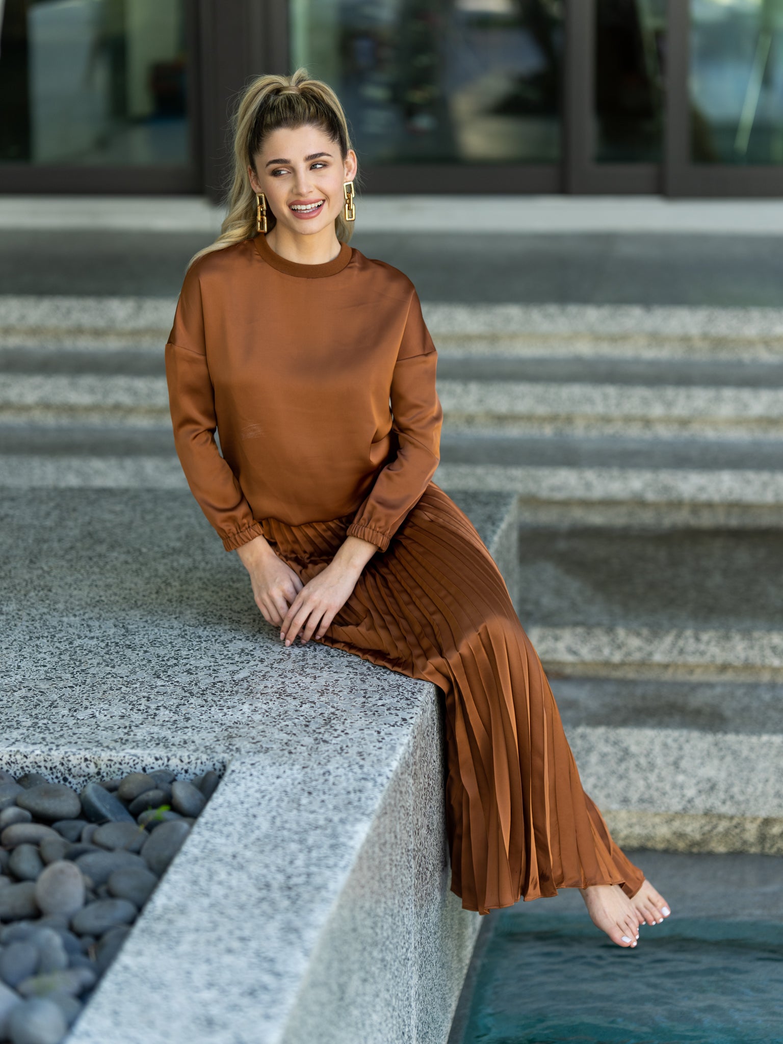 Level Collection Glossy Sweatshirt - Tops