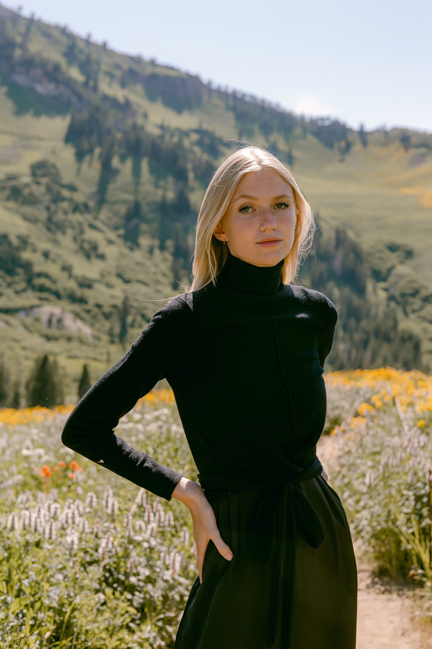 Point Core Cropped L/S Mock Top - Tops